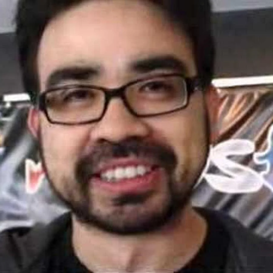 gus sorola net worth