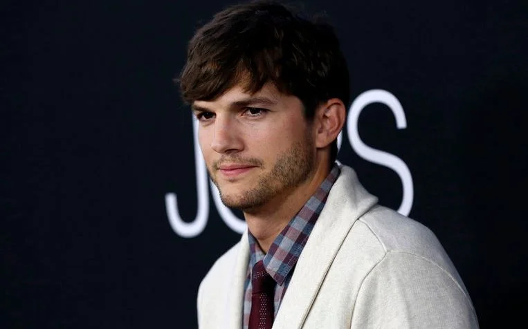 Ashton Kutcher Net Worth