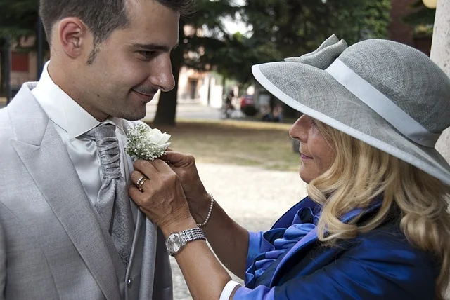 16 Tips to Keep your Spouse Happy Forever