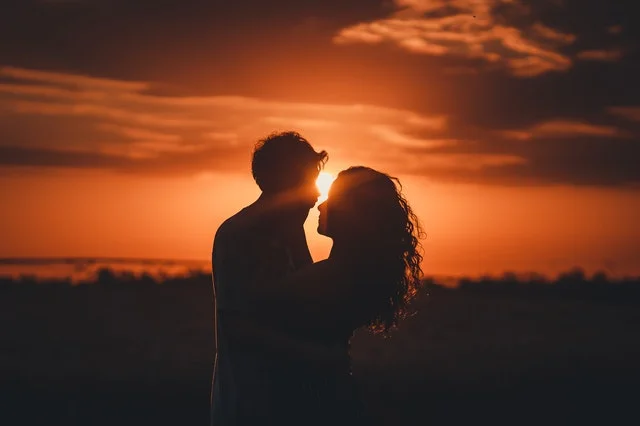 Reading your Partners mind may not Always be Good for your Relationship